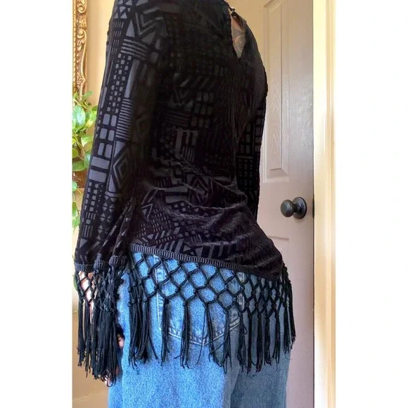 Indie Vintage Burnout Velvet Geometric Fringe Top - Picture 3 of 3